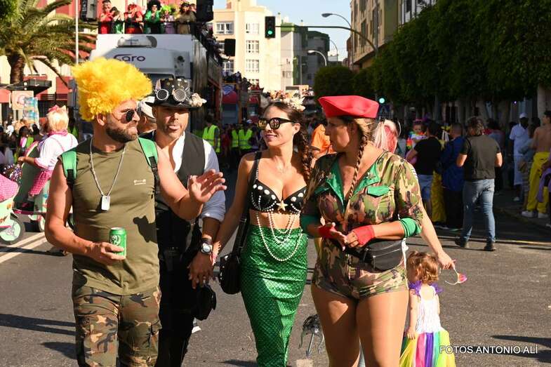 Mascaritas/Antonio Alí.